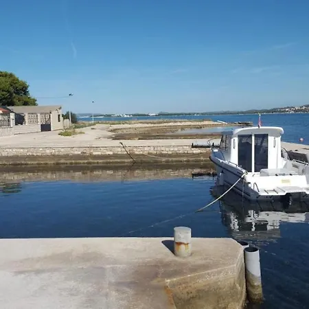 Riva 2 Krapanj