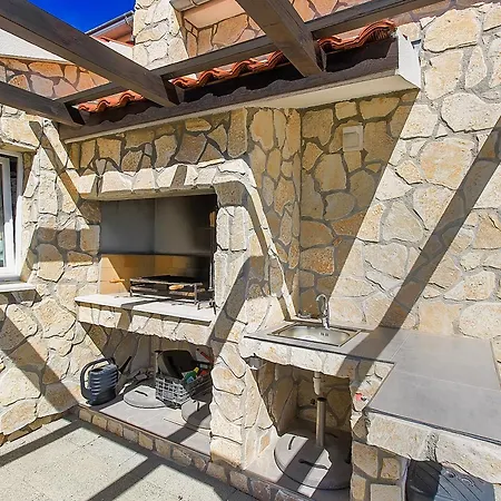 Apartment Riva 2 Krapanj